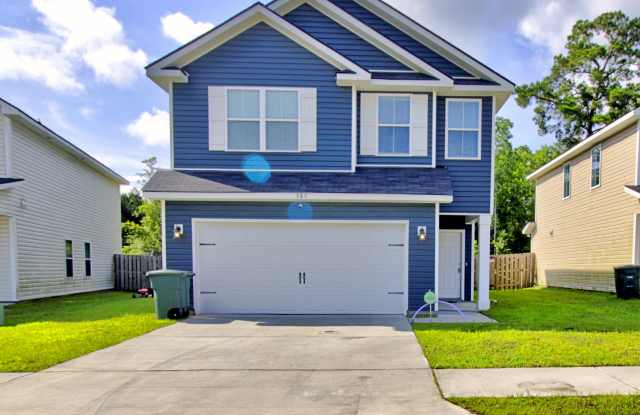 587 Fairview Circle - 587 Fairview Circle, Hinesville, GA 31313