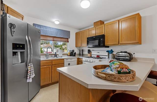 10207 59th Drive Northeast Gallery 4