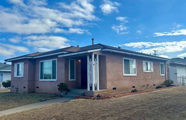 Large home in West Chula Vista photos photos
