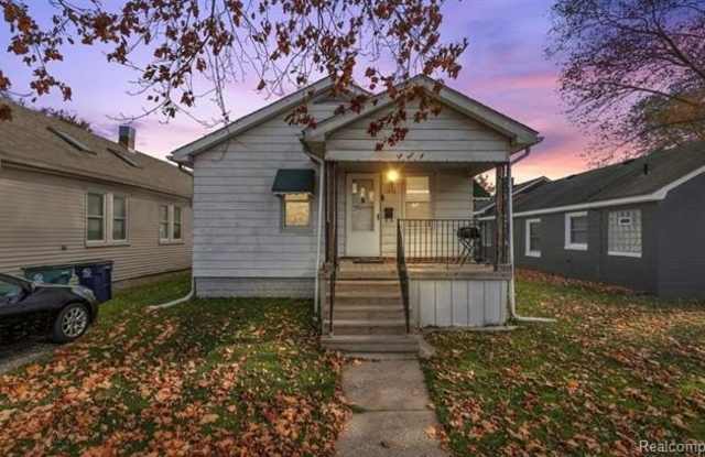 212 JOSEPHINE Avenue photos photos