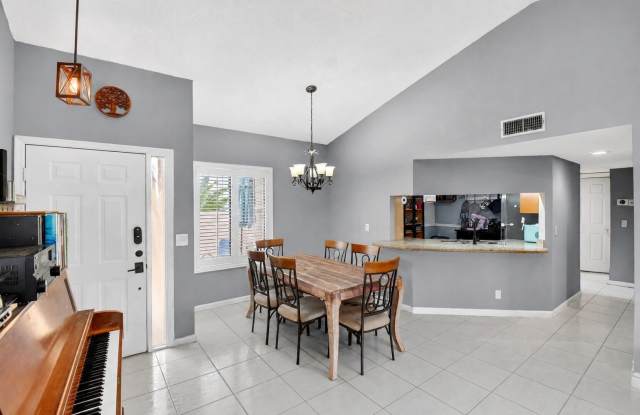 14 VIA DE CASAS SUR Gallery 2