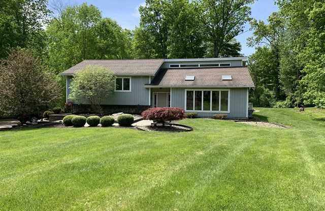 15 KYLE CT - 15 Kyle Court, Dutchess County, NY 12538