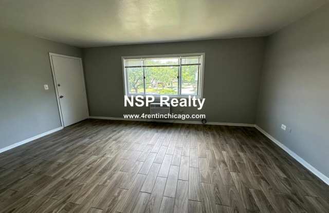 1306 Carol St. Gallery 3