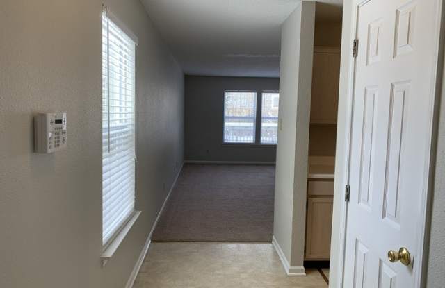 12768 Crescent Drive Gallery 4
