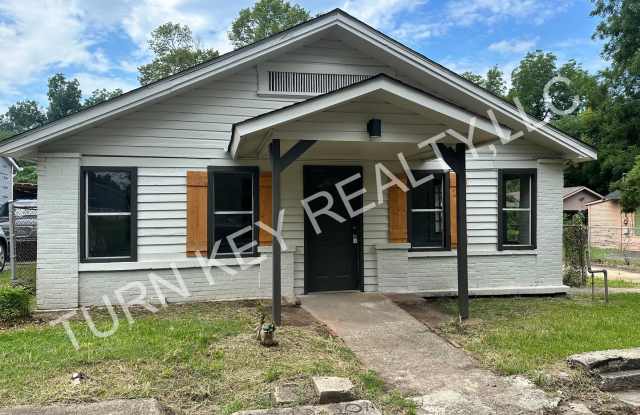 Home for Rent in North Birmingham **Accepts Section 8  MOVE IN SPECIAL** photos photos