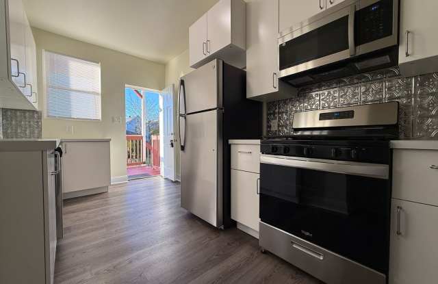 Updated 3BR 1.5 bath house with office/ off street parking! photos photos