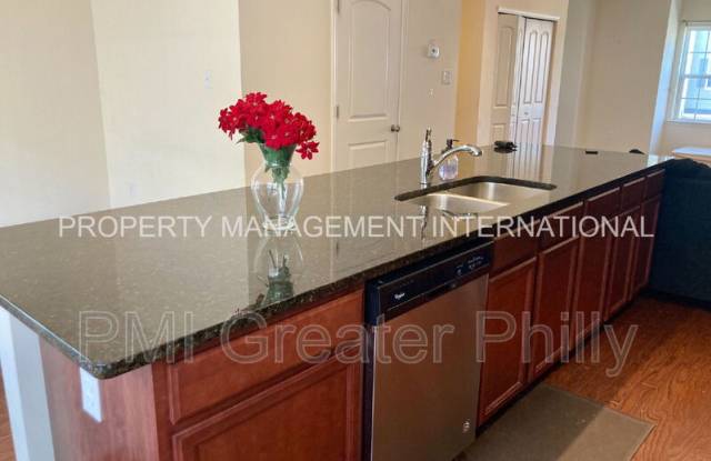 106 Mercer Ct Gallery 3