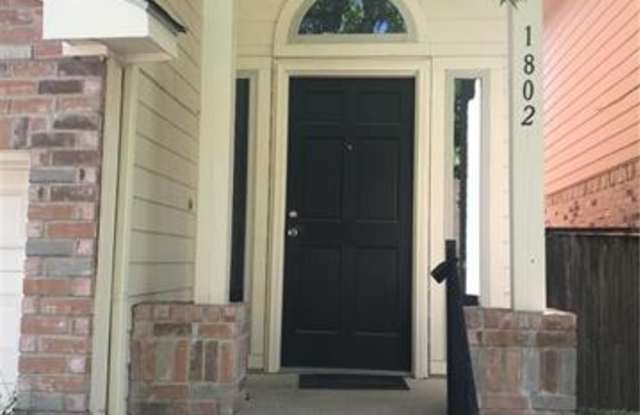 1802 Twin Court Place Gallery 3