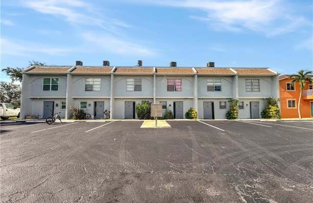 1123 SW 48th Terrace unit: 103 - 1123 Southwest 48th Terrace, Cape Coral, FL 33914 1123 SW 48th Terrace unit: 103 - 1123 Southwest 48th Terrace, Cape Coral, FL 33914