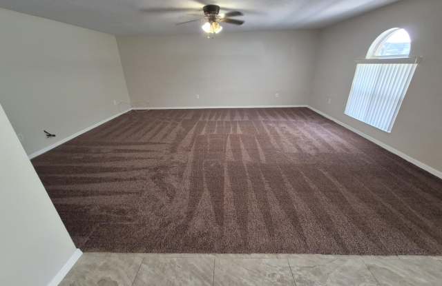2109 Maeve Circle Gallery 3