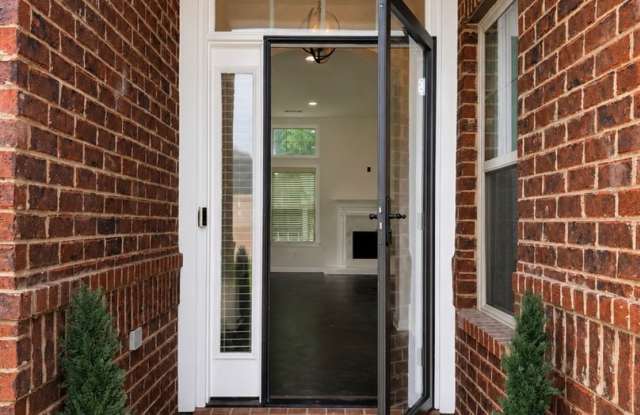 RENTAL PROPERTY- EAST MONTGOMERY Gallery 3