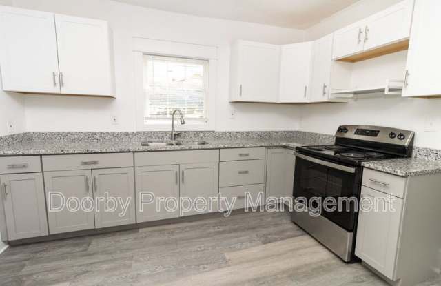 1203 Rockway Dr photos photos