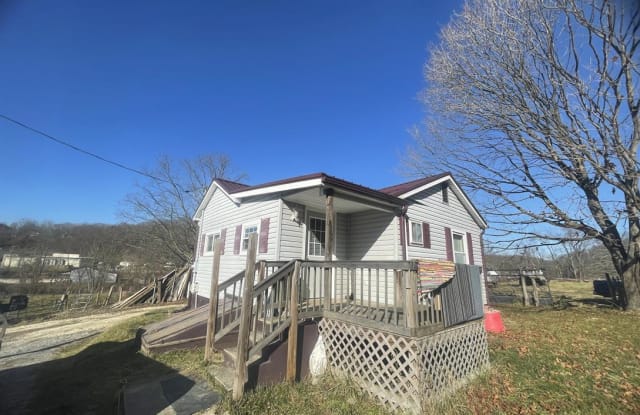 407 Mason Street - 407 Mason Street, Amsterdam, OH 43903
