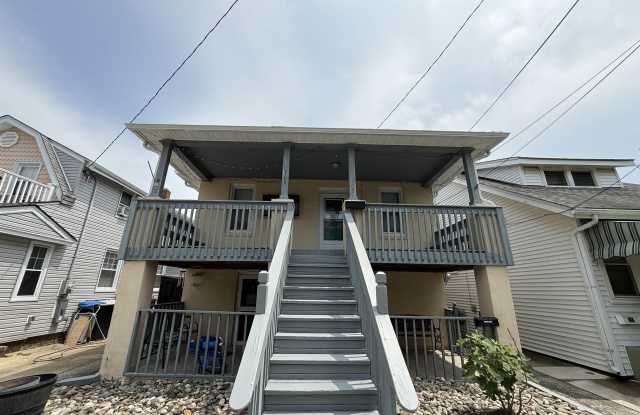105 N Richards Ave photos photos