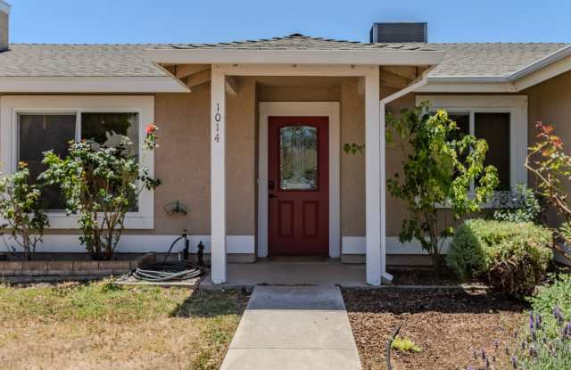 Nice 3-bedroom home near the high school Gallery 3