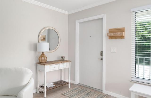 932 JASMINE Lane Gallery 3