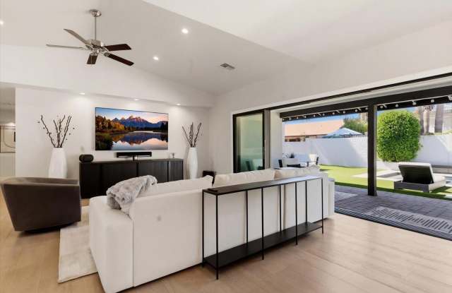 8372 E San Salvador Drive photos photos