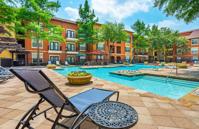 Allura Las Colinas Gallery 1