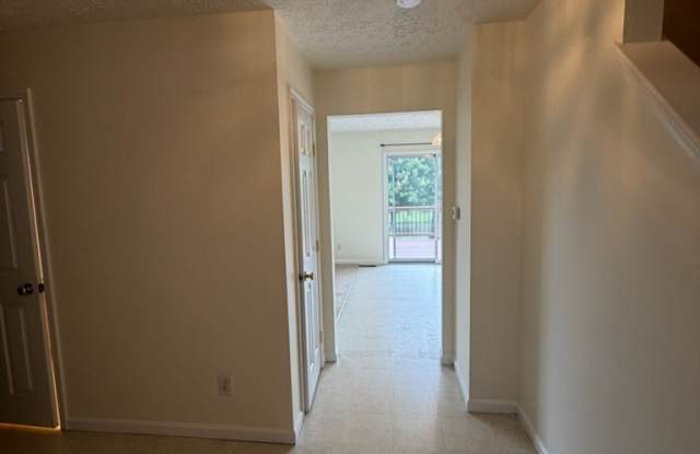 2333 Spyglass Court Gallery 4