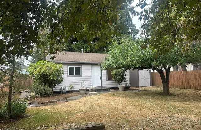 2 Bedroom, 1 Bathroom Home for Rent in Lynden! photos photos