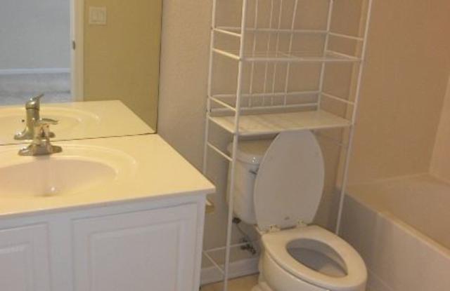 6388 CASTELVEN DR #103 Gallery 4
