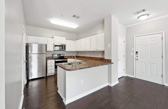 Tree Park Apartments Gallery 3
