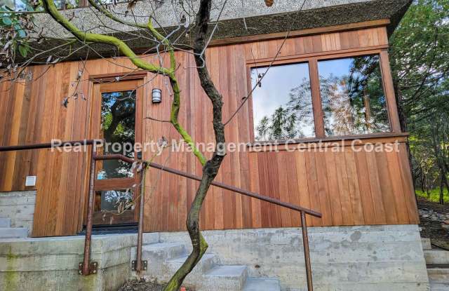 AVAILABLE DECEMBER - Beautiful Studio With Views photos photos