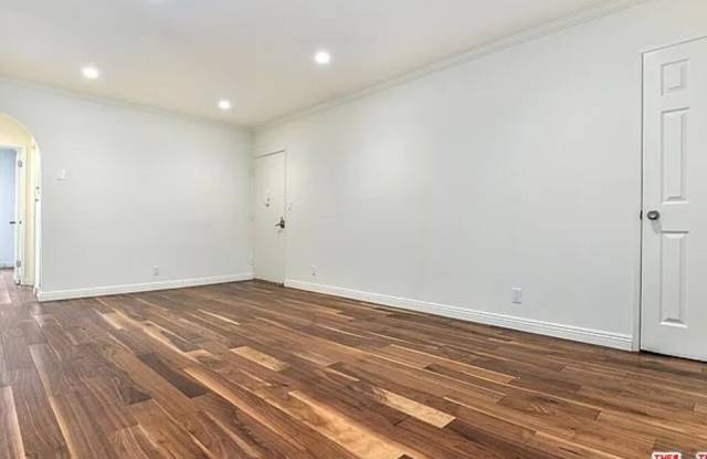 1112 N Olive Dr unit: F - 1112 North Olive Drive, West Hollywood, CA 90069