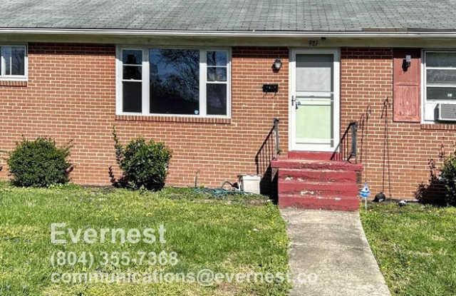 921 Faye Street photos photos