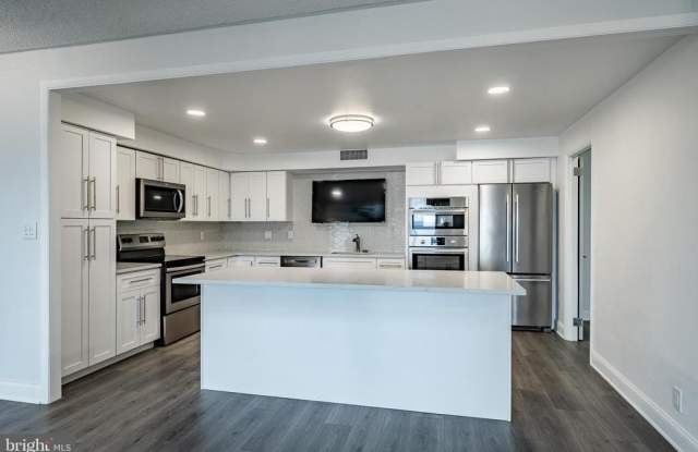 21510 VALLEY FORGE CIRCLE photos photos