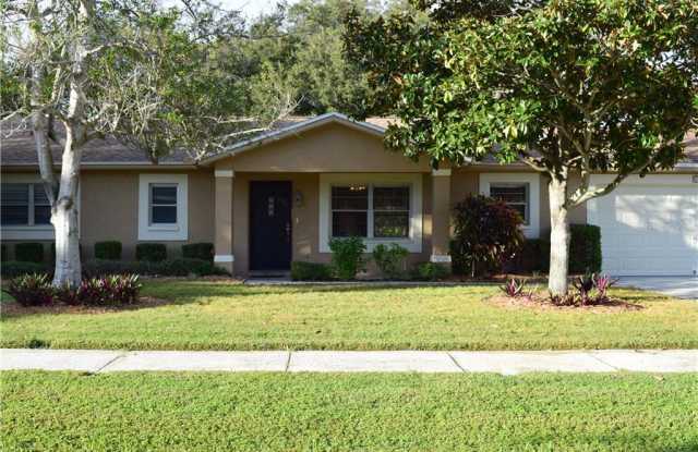 8061 CYPRESS GARDEN COURT - 8061 Cypress Gardens Court, Bardmoor, FL 33777