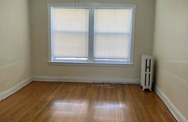 4402 North Winchester Ave. photos photos