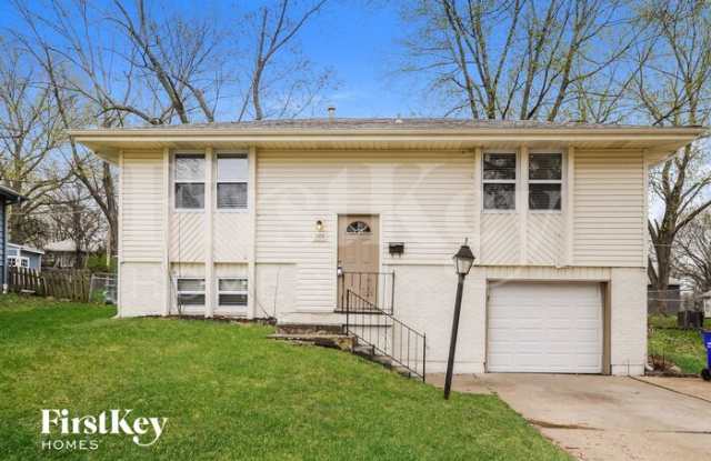 11931 Smalley Avenue photos photos