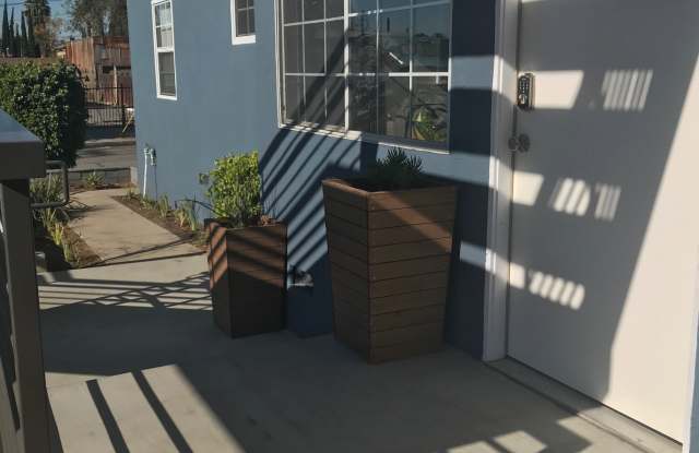 5601 York Boulevard - 1 Gallery 2