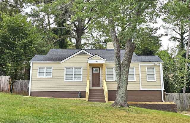 1752 Parkhill Drive photos photos