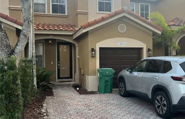 10872 SW 89th St photos photos