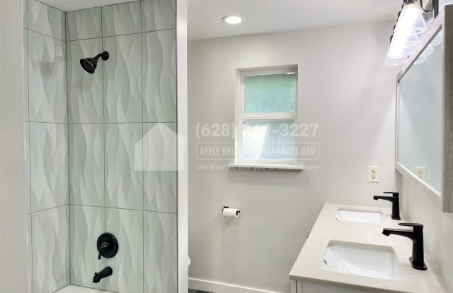 17503 60th Ave W - 17503 60th Avenue West, Lynnwood, WA 98037