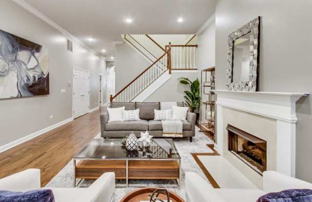 3545 N Fremont photos photos