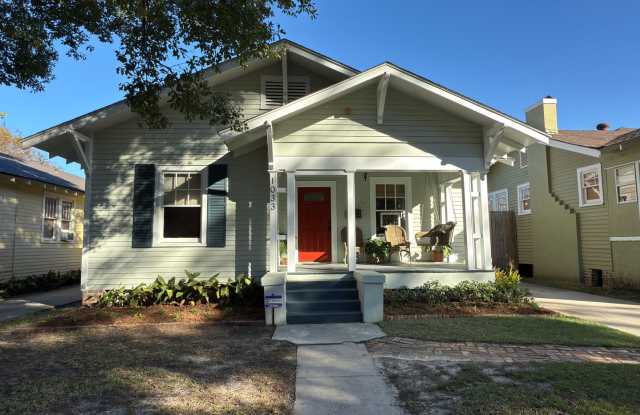 Garden District Two Bedroom Cottage – Anticipated Late December Availability Gallery 1