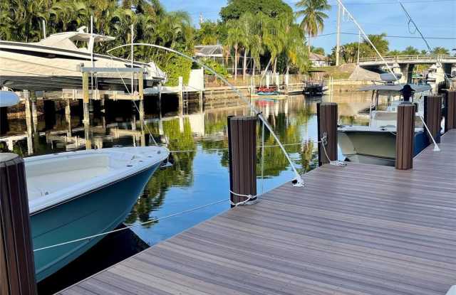 2901 NE 51st Street unit: 10 photos photos