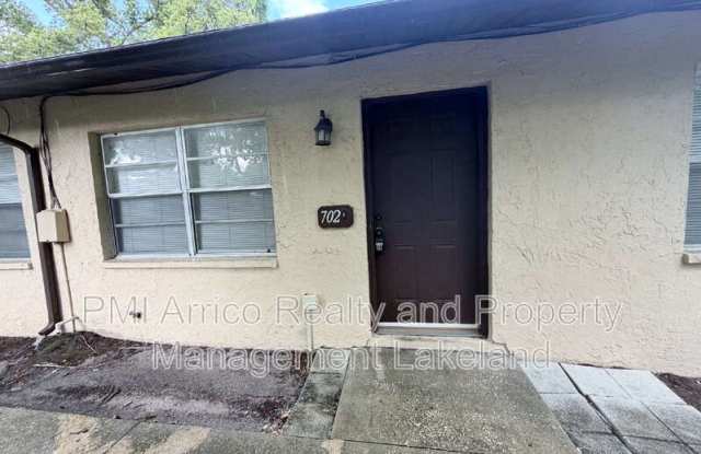 702 West Park Street photos photos