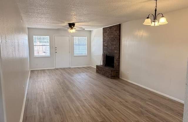 1309 Tanglewood Lane Gallery 2