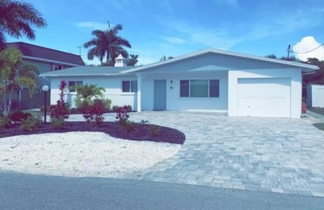 120 Tropical Shores Way - 120 Tropical Shore Way, Fort Myers Beach, FL 33931