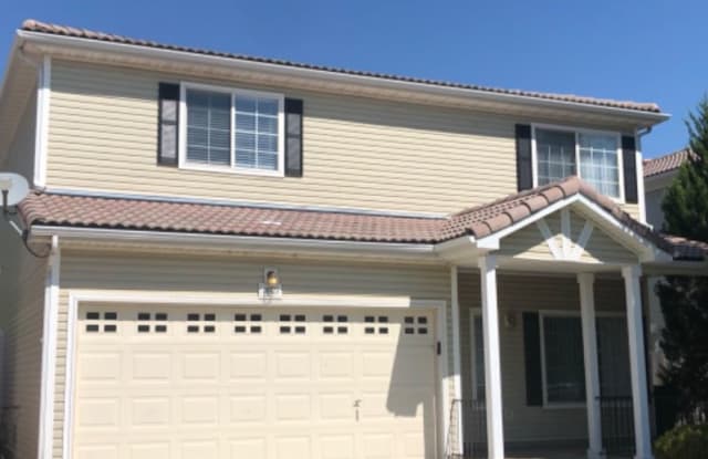 19723 E 49th Ave - 19723 East 49th Avenue, Denver, CO 80249
