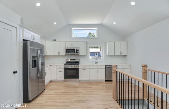 769 Cliffwood Avenue Gallery 4
