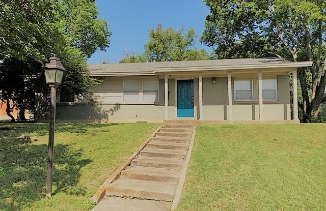 5440 Wales Avenue - 5440 Wales Avenue, Fort Worth, TX 76133