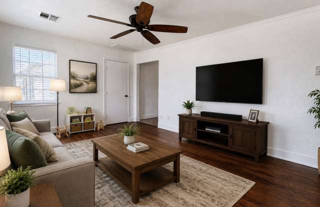 1111 Jet Dr Gallery 2