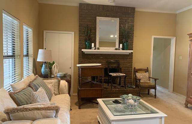 3213 Bending Oaks Trail Gallery 4