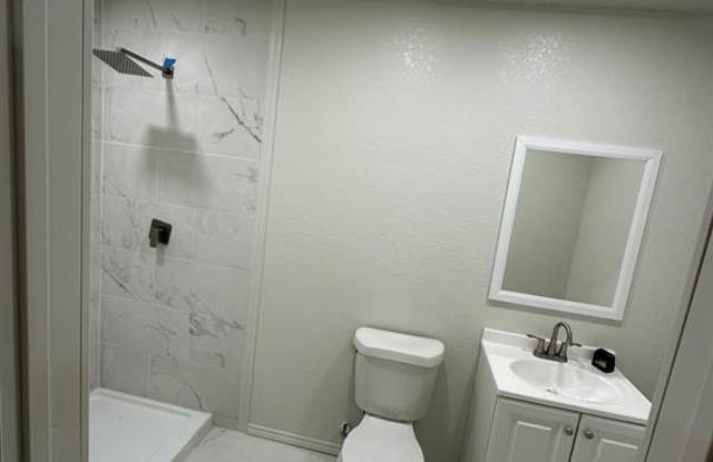 510 Murchison Street - 510 Murchison Street, Farmersville, TX 75442