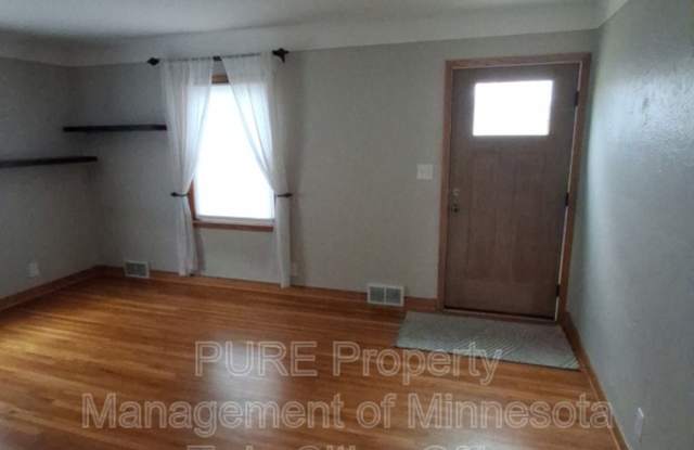 312 13th Ave N - 312 13th Avenue North, South St. Paul, MN 55075